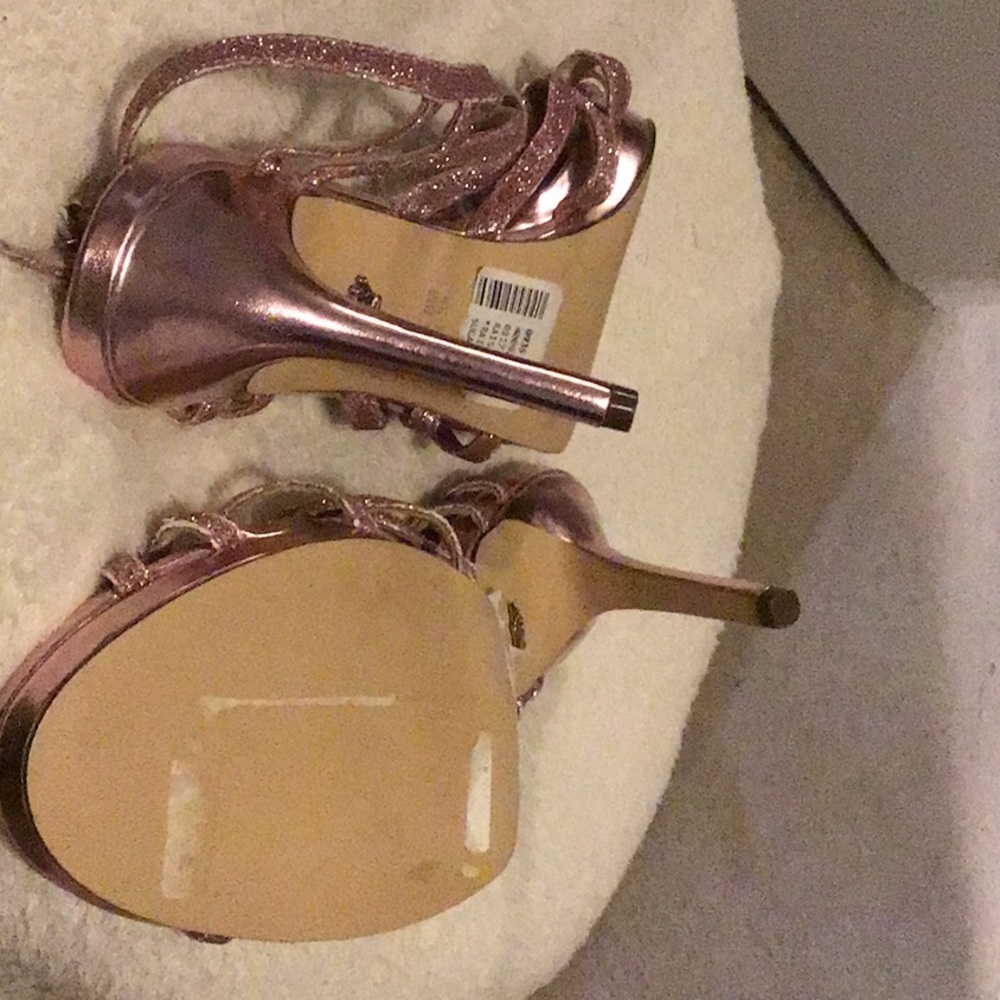 Shoes - Picture 3 of 3
